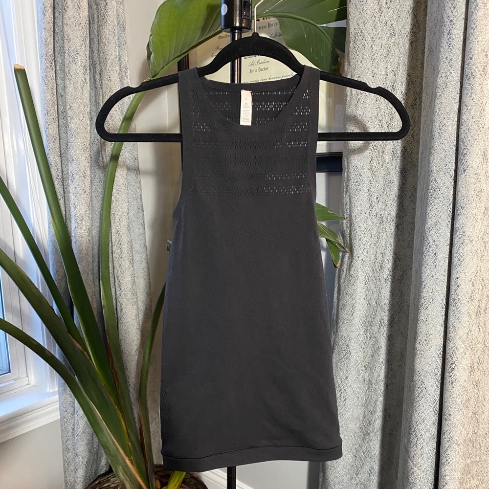 Lululemon Laser Cut High Neck Tank